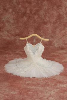 オデット　　白　白鳥の湖